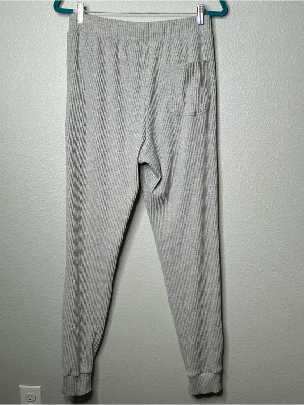 All Yofa Muse Ribbed Joggers Size Large - Picture 3 of 6